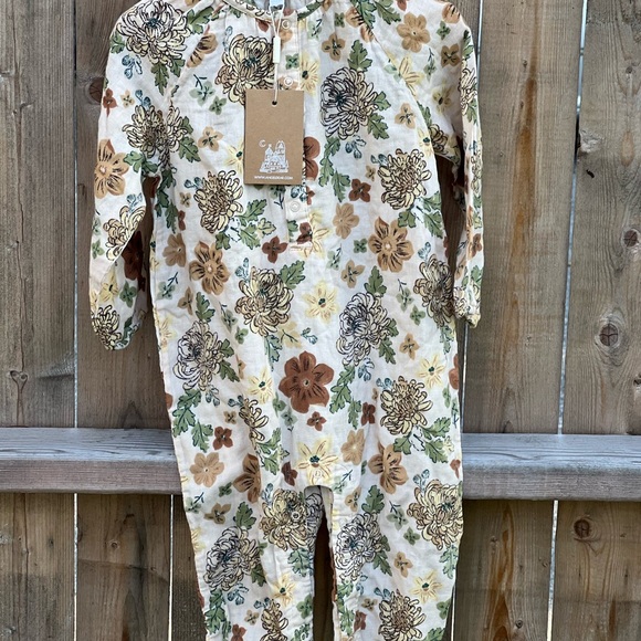 Angel Dear Floral Linen Romper NWT - Picture 2 of 8